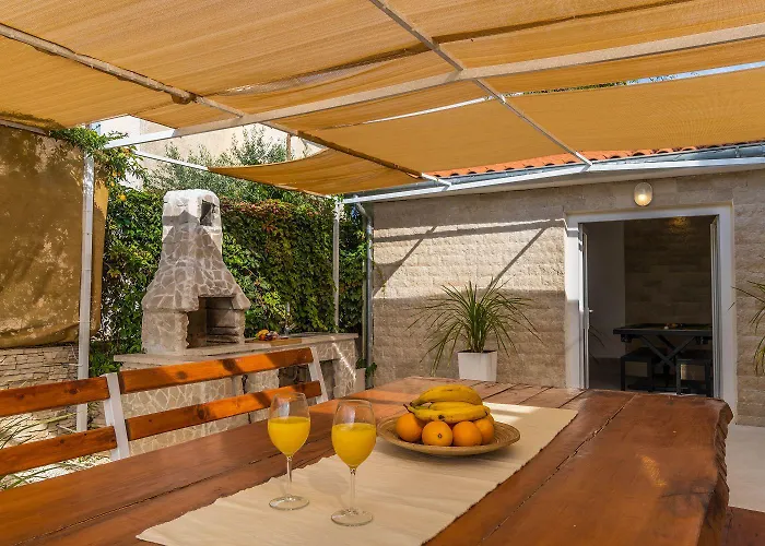 Mit Salzwasserpool, Billard, Tischtennis Und In Strandnaehe Tatil Evi *